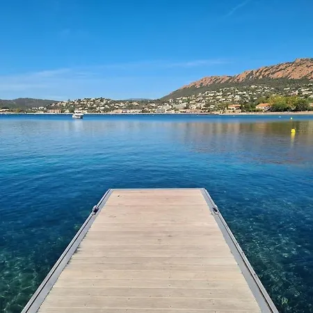 La Casita Du Dramont 83530 בית נופש *